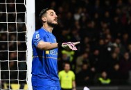 斯基拉：那不勒斯、罗马、都灵有意莱切门将法尔科内