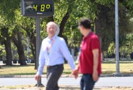 西班牙塞维利亚：烈日炎炎