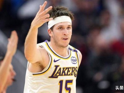 8920万美元合同，湖人队里夫斯拒绝了湖人队能给出的最高合同
