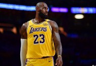 有趣，湖人队并未向勒布朗·詹姆斯提供长期合同