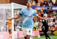 足球前瞻：曼城VS热刺，伯恩利VS桑德兰，伯恩茅斯VS狼队，阿森纳VS利兹联