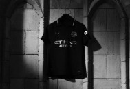 曼城发布25/26赛季客场球衣，灵感源自俱乐部已知最早球衣