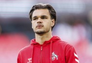 记者：霍芬海姆仍考虑引进芬克格拉夫，斯图加特也在关注球员