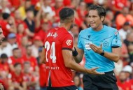 每体：由于对主裁的双标判罚不满，数百名马洛卡球迷提前退场