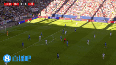 半场-曼联0-0利兹联 库尼亚首秀奥比抽射造险利兹联0射门