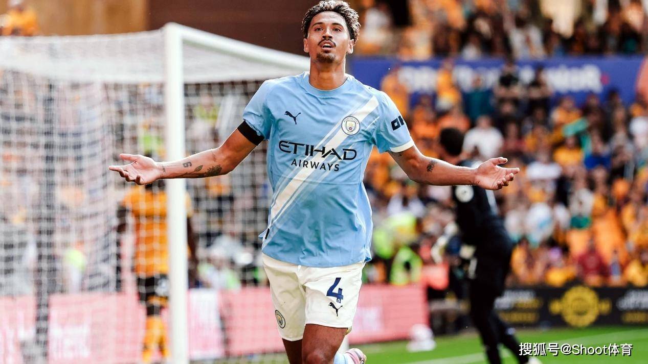 足球前瞻:曼城VS热刺,伯恩利VS桑德兰,伯恩茅斯VS狼队,阿森纳VS利兹联