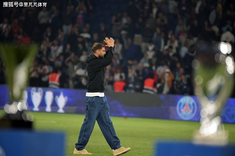 一日英超动向:曼城签约“第一门将”,加纳乔彻底与俱乐部决裂