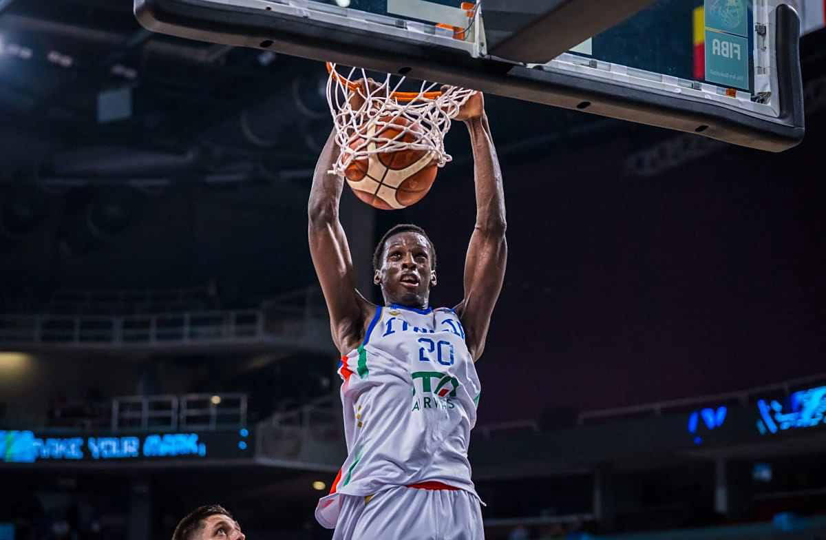 意大利队意外之星?克利夫兰骑士次轮秀尼昂表现抢眼