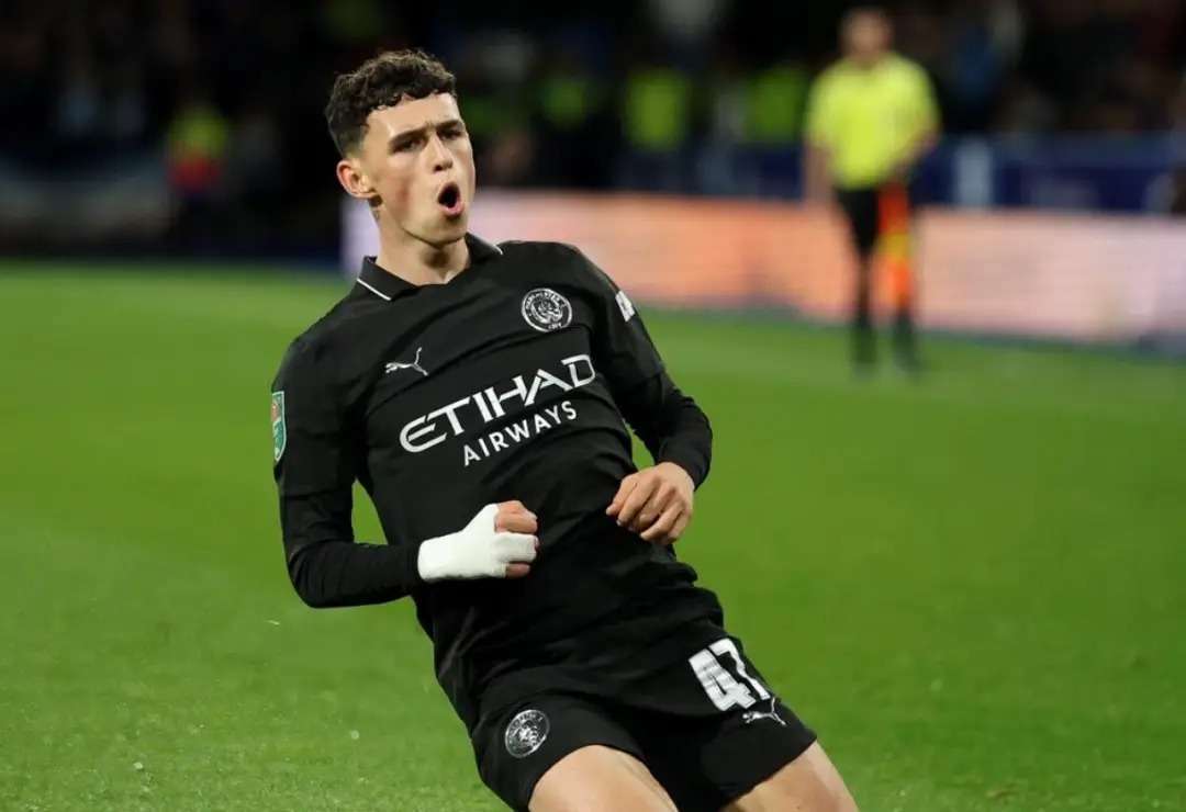 曼城4场不败藏隐忧！1亿天才爆发难掩致命软肋，英超卫冕悬了？