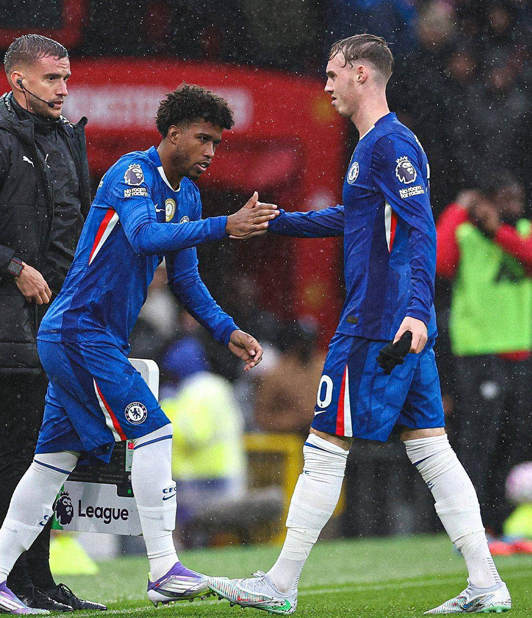 曼联2-1击败切尔西！阿莫林续命，切尔西遭遇首败