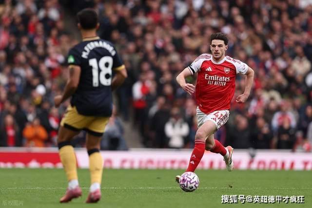 英格兰队首发没利物浦、曼联、切尔西球员！这个锅不该图赫尔背！