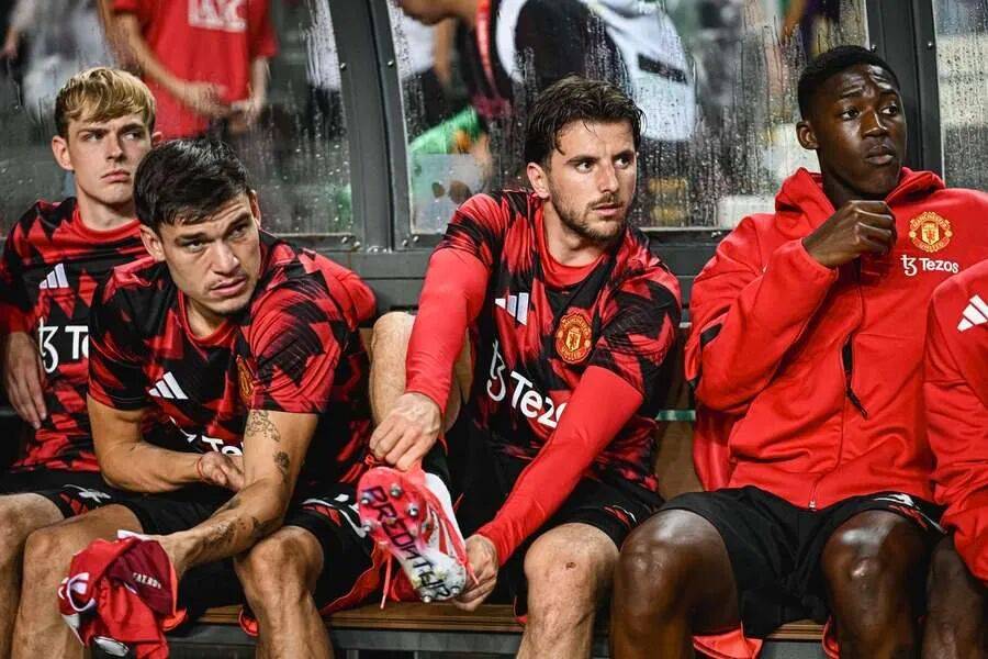 曼联易主？阿联酋财团欲收购红魔 格雷泽家族要价50亿